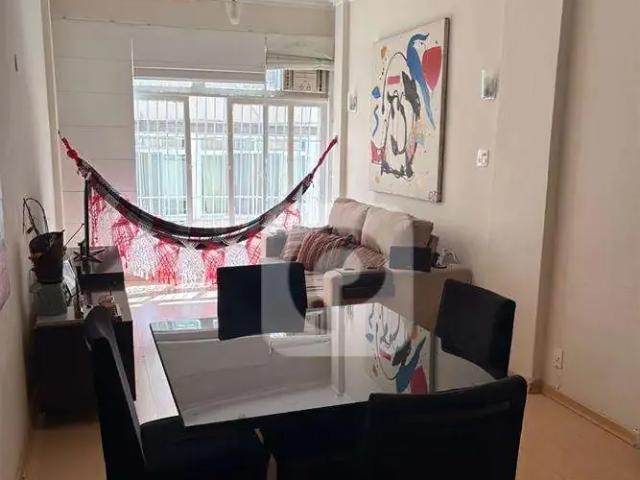 Apartamento para Venda em Rio de Janeiro/RJ Copacabana 2 Quartos