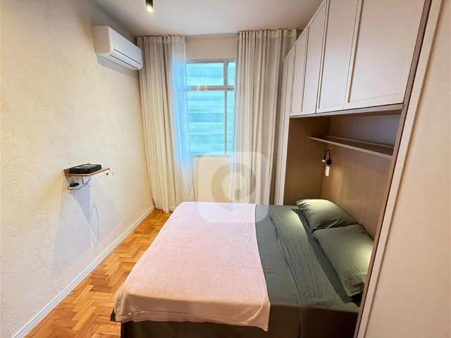Apartamento para Venda em Rio de Janeiro/RJ Copacabana 2 Quartos