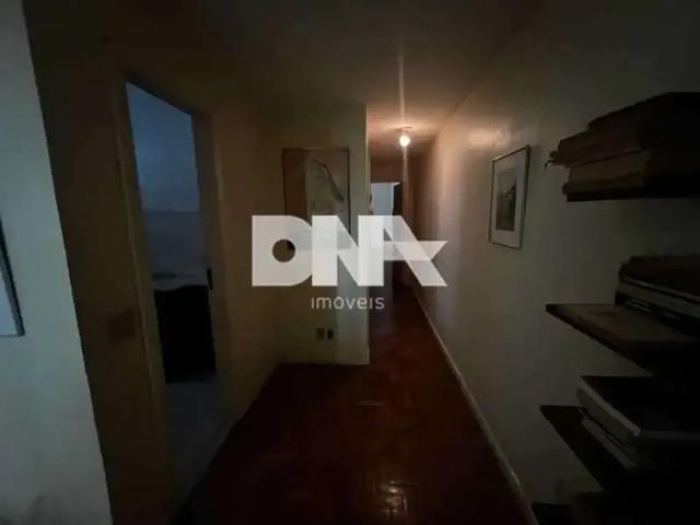 Apartamento para Venda em Rio de Janeiro/RJ Copacabana 2 Quartos