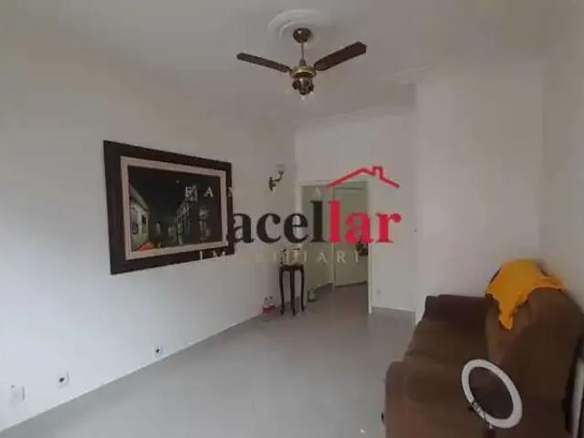 Apartamento para Venda em Rio de Janeiro/RJ Copacabana 2 Quartos