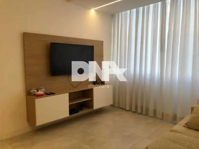 Apartamento para Venda em Rio de Janeiro/RJ Copacabana 2 Quartos