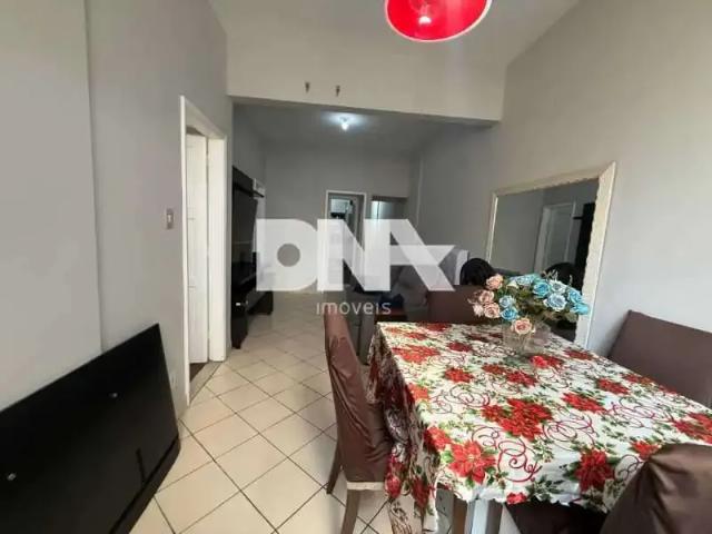 Apartamento para Venda em Rio de Janeiro/RJ Copacabana 2 Quartos