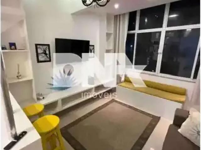 Apartamento para Venda em Rio de Janeiro/RJ Copacabana 2 Quartos