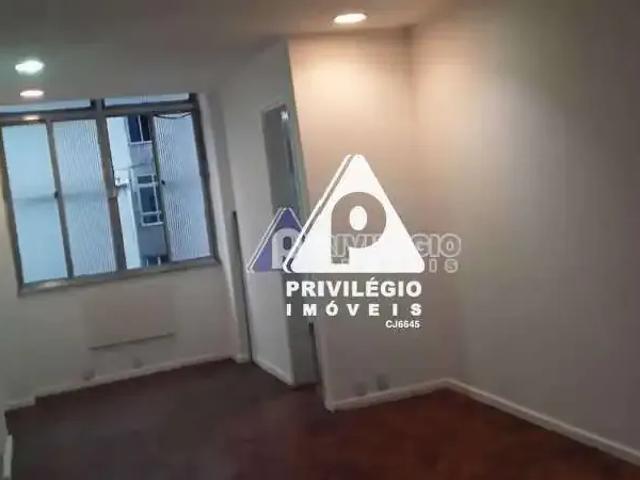 Apartamento para Venda em Rio de Janeiro/RJ Copacabana 2 Quartos