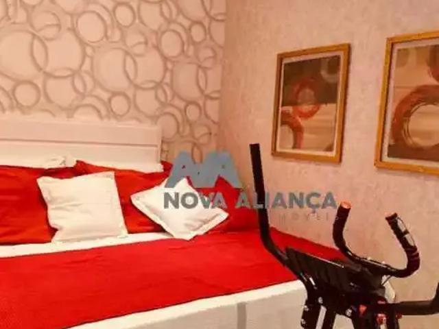 Apartamento para Venda em Rio de Janeiro/RJ Copacabana 2 Quartos