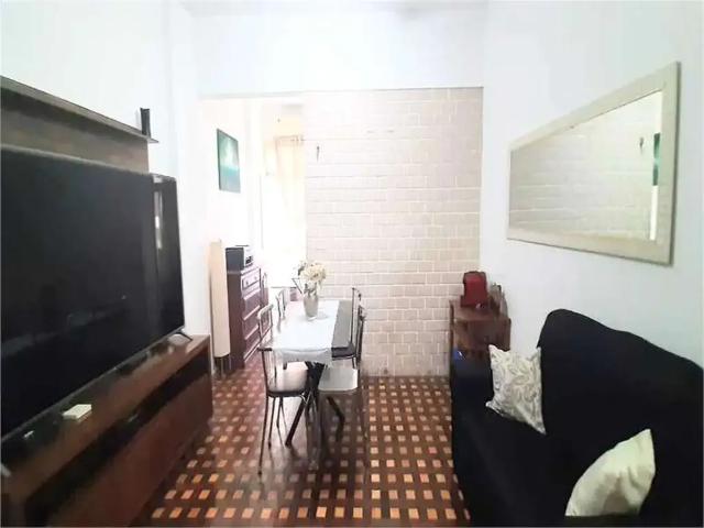 Apartamento para Venda em Rio de Janeiro/RJ Copacabana 2 Quartos