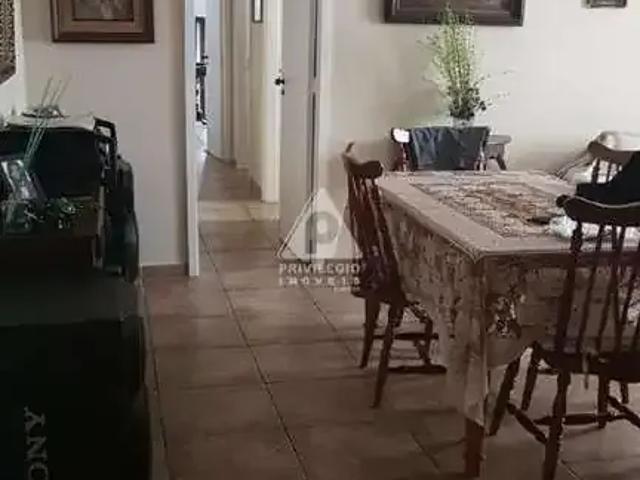 Apartamento para Venda em Rio de Janeiro/RJ Copacabana 3 Quartos