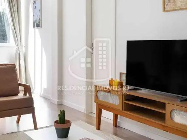 Apartamento para Venda em Rio de Janeiro/RJ Copacabana 2 Quartos
