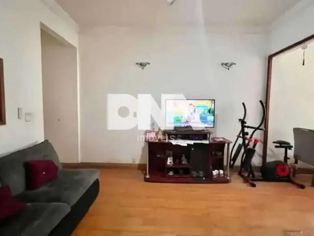 Apartamento para Venda em Rio de Janeiro/RJ Copacabana 2 Quartos
