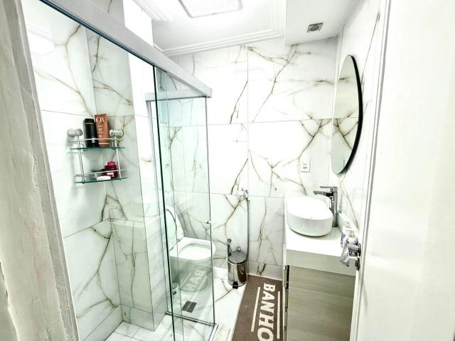 Apartamento para Venda em Rio de Janeiro/RJ Copacabana 2 Quartos