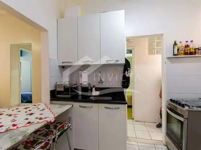 Apartamento para Venda em Rio de Janeiro/RJ Copacabana 2 Quartos