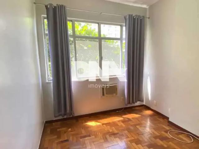 Apartamento para Venda em Rio de Janeiro/RJ Copacabana 2 Quartos