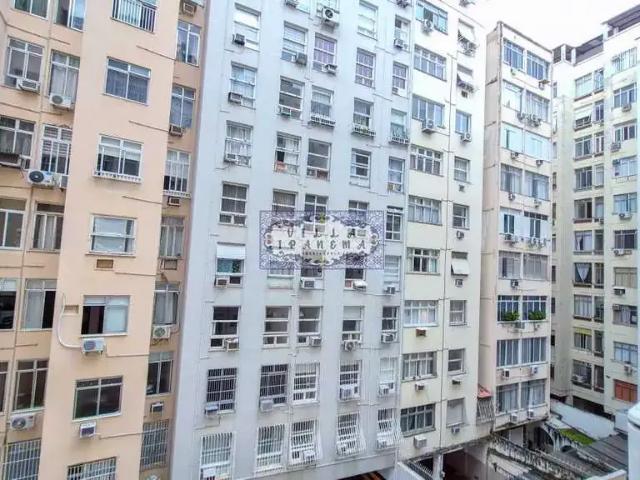 Apartamento para Venda em Rio de Janeiro/RJ Copacabana 2 Quartos