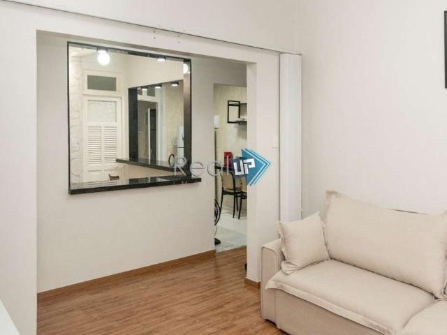 Apartamento para Venda em Rio de Janeiro/RJ Copacabana 1 Quartos