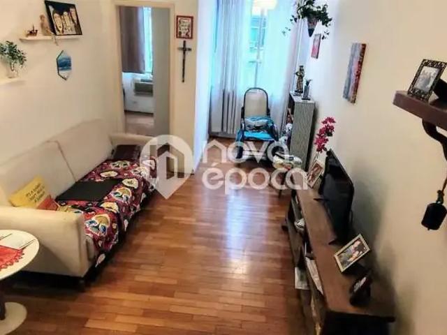 Apartamento para Venda em Rio de Janeiro/RJ Copacabana 2 Quartos