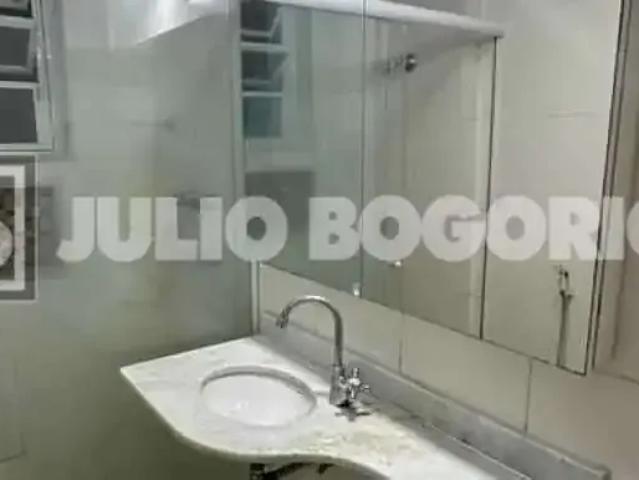 Apartamento para Venda em Rio de Janeiro/RJ Copacabana 2 Quartos