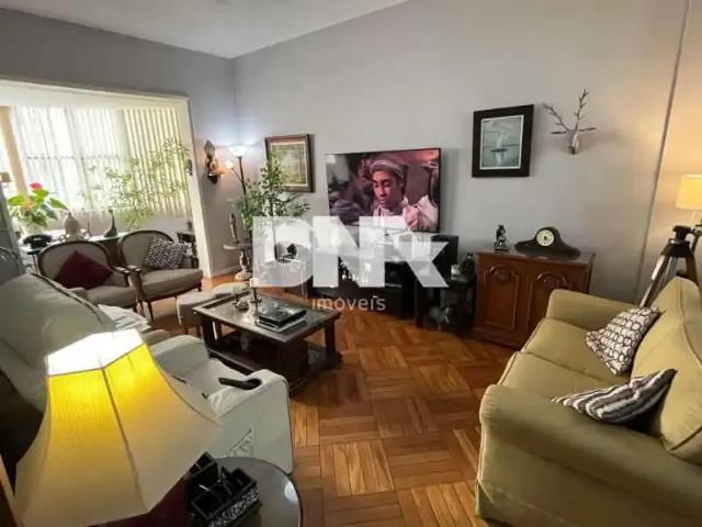 Apartamento para Venda em Rio de Janeiro/RJ Copacabana 3 Quartos