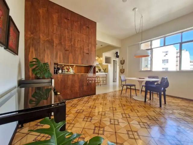 Apartamento para Venda em Rio de Janeiro/RJ Copacabana 3 Quartos