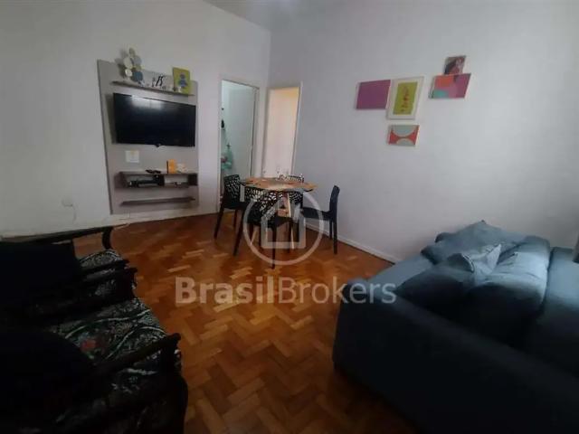 Apartamento para Venda em Rio de Janeiro/RJ Copacabana 3 Quartos