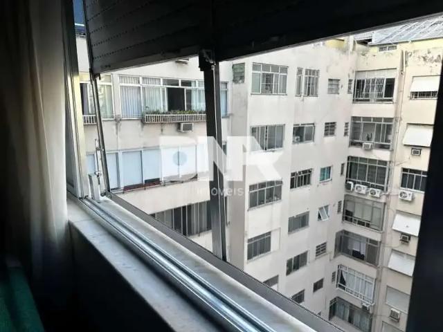 Apartamento para Venda em Rio de Janeiro/RJ Copacabana 3 Quartos