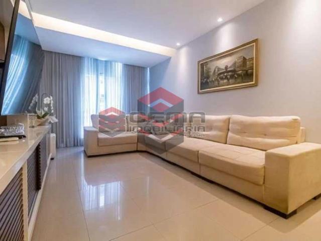 Apartamento para Venda em Rio de Janeiro/RJ Copacabana 3 Quartos