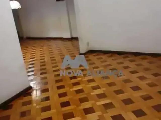 Apartamento para Venda em Rio de Janeiro/RJ Copacabana 3 Quartos