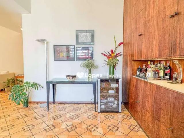 Apartamento para Venda em Rio de Janeiro/RJ Copacabana 3 Quartos
