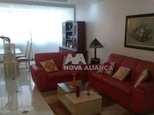 Apartamento para Venda em Rio de Janeiro/RJ Copacabana 3 Quartos