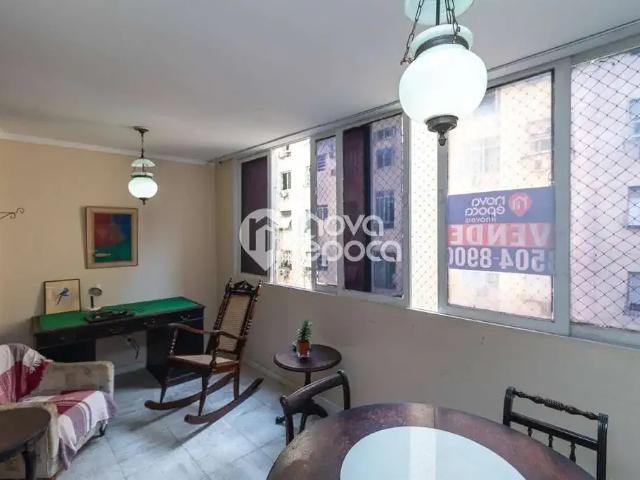 Apartamento para Venda em Rio de Janeiro/RJ Copacabana 3 Quartos