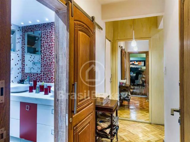 Apartamento para Venda em Rio de Janeiro/RJ Copacabana 3 Quartos