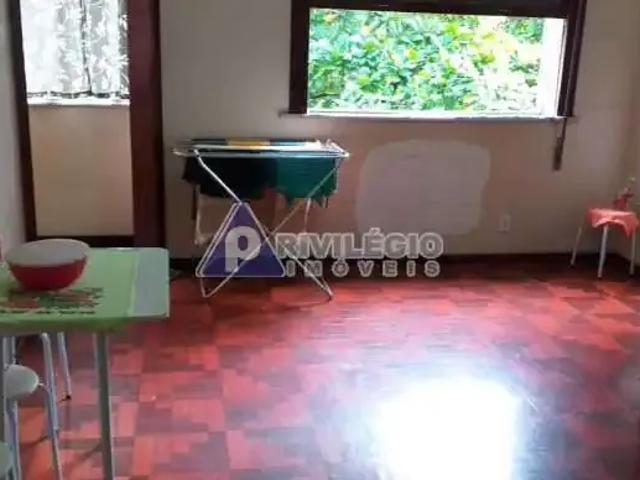 Apartamento para Venda em Rio de Janeiro/RJ Copacabana 3 Quartos