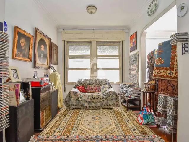 Apartamento para Venda em Rio de Janeiro/RJ Copacabana 3 Quartos
