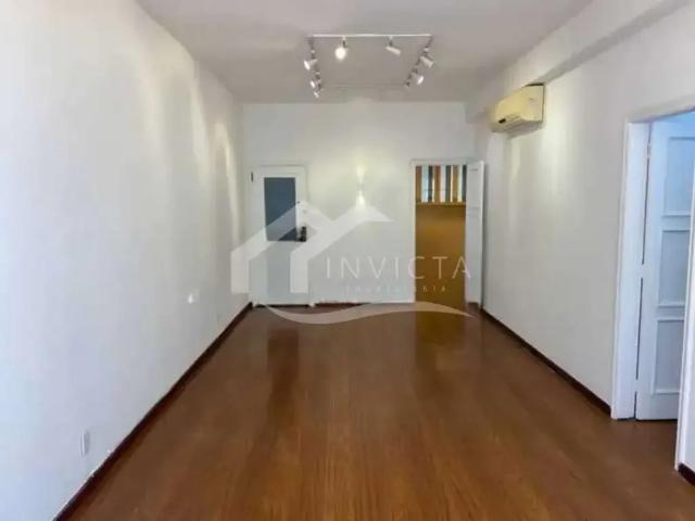 Apartamento para Venda em Rio de Janeiro/RJ Copacabana 3 Quartos