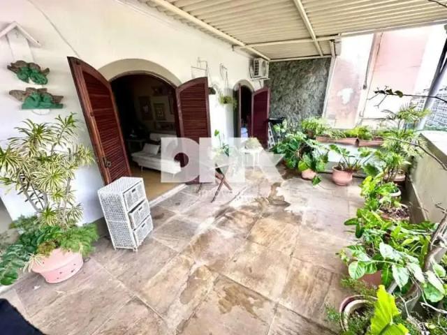 Apartamento para Venda em Rio de Janeiro/RJ Copacabana 3 Quartos