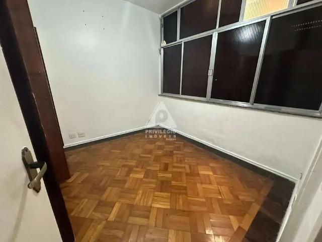 Apartamento para Venda em Rio de Janeiro/RJ Copacabana 3 Quartos