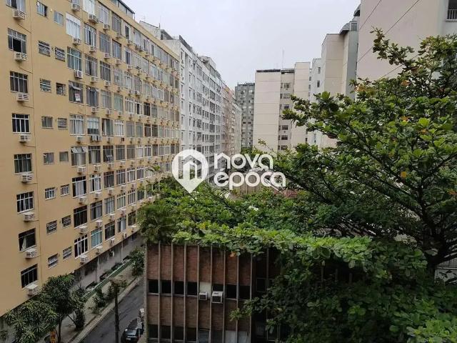 Apartamento para Venda em Rio de Janeiro/RJ Copacabana 3 Quartos
