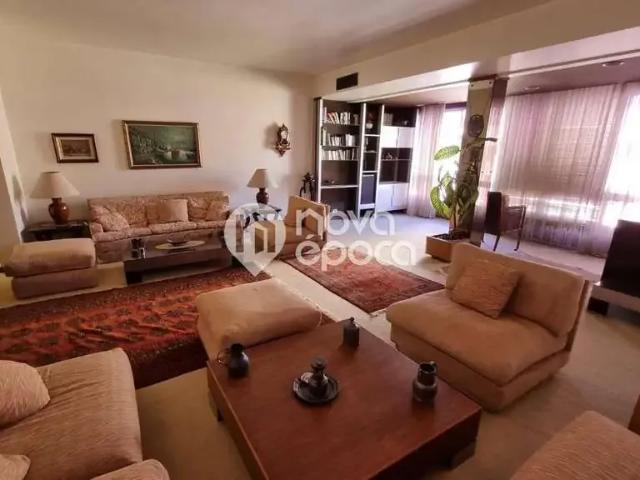 Apartamento para Venda em Rio de Janeiro/RJ Copacabana 3 Quartos