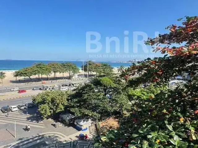 Apartamento para Venda em Rio de Janeiro/RJ Copacabana 3 Quartos