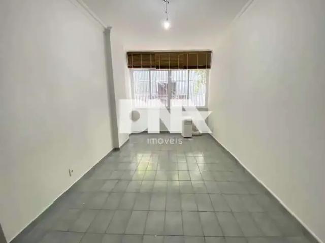 Apartamento para Venda em Rio de Janeiro/RJ Copacabana 3 Quartos
