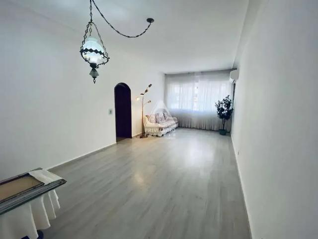 Apartamento para Venda em Rio de Janeiro/RJ Copacabana 3 Quartos