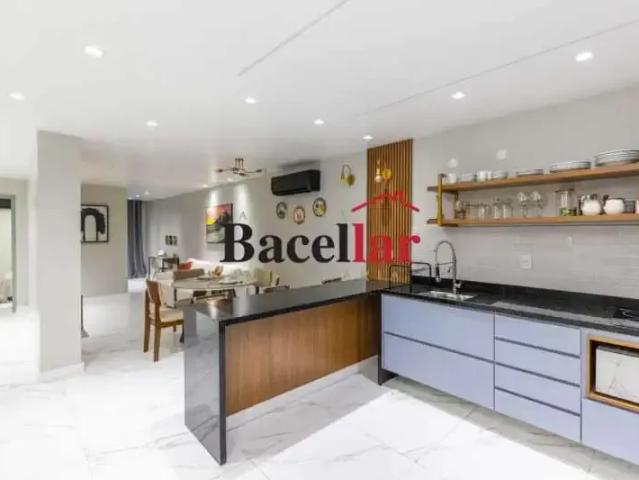 Apartamento para Venda em Rio de Janeiro/RJ Copacabana 3 Quartos