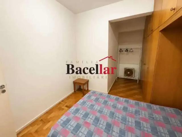Apartamento para Venda em Rio de Janeiro/RJ Copacabana 3 Quartos