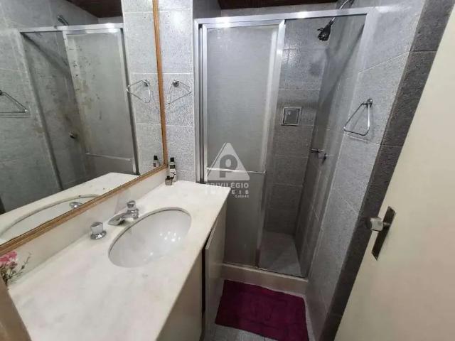 Apartamento para Venda em Rio de Janeiro/RJ Copacabana 3 Quartos