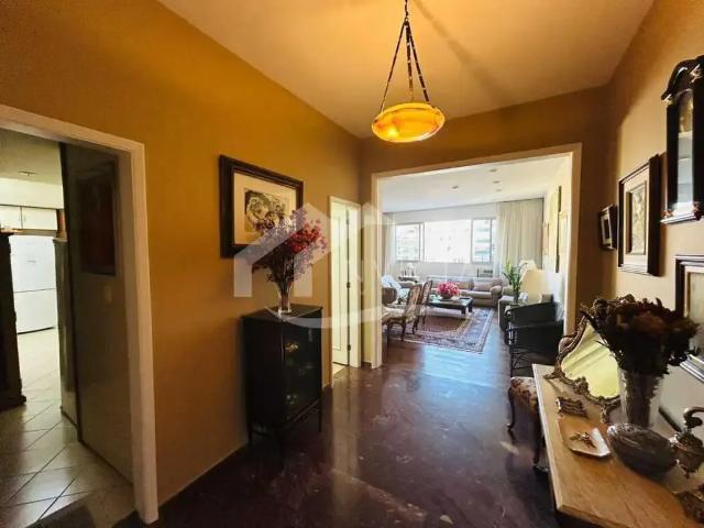 Apartamento para Venda em Rio de Janeiro/RJ Copacabana 3 Quartos