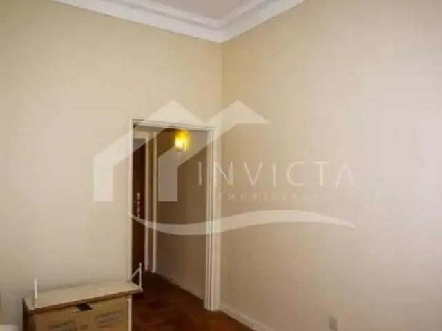 Apartamento para Venda em Rio de Janeiro/RJ Copacabana 3 Quartos