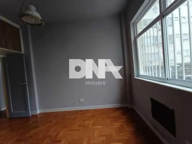 Apartamento para Venda em Rio de Janeiro/RJ Copacabana 3 Quartos