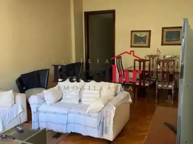Apartamento para Venda em Rio de Janeiro/RJ Copacabana 3 Quartos