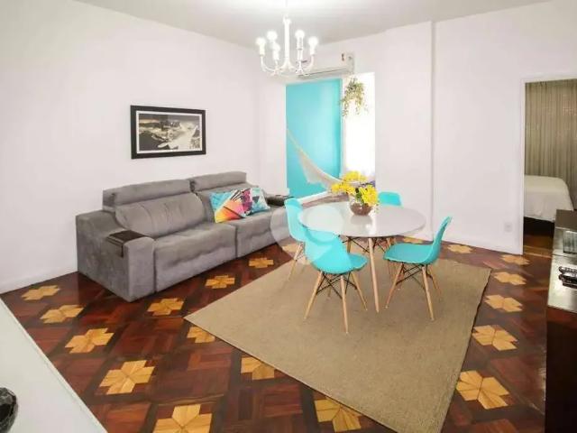 Apartamento para Venda em Rio de Janeiro/RJ Copacabana 3 Quartos