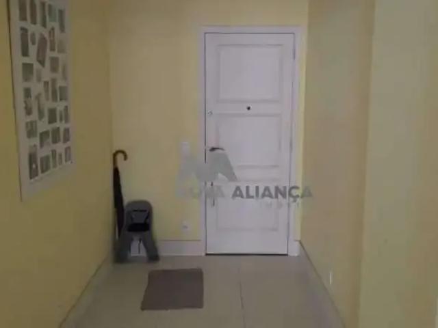 Apartamento para Venda em Rio de Janeiro/RJ Copacabana 3 Quartos