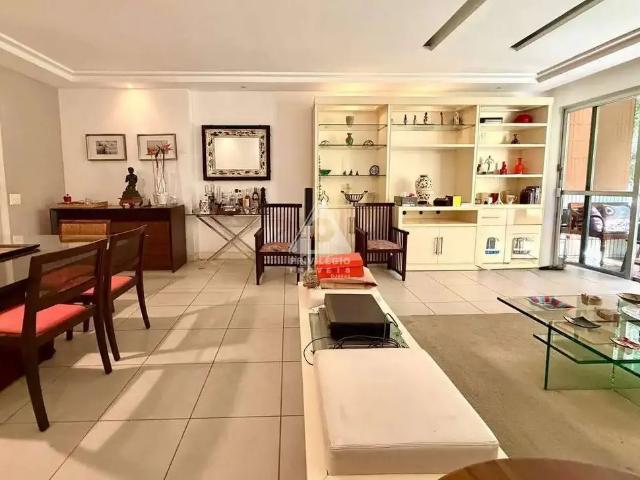 Apartamento para Venda em Rio de Janeiro/RJ Cosme Velho 3 Quartos